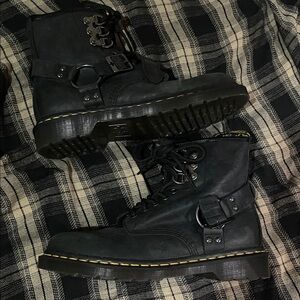 Dr. Martens 1460 8 eye Hardware Black Leather Combat Boots